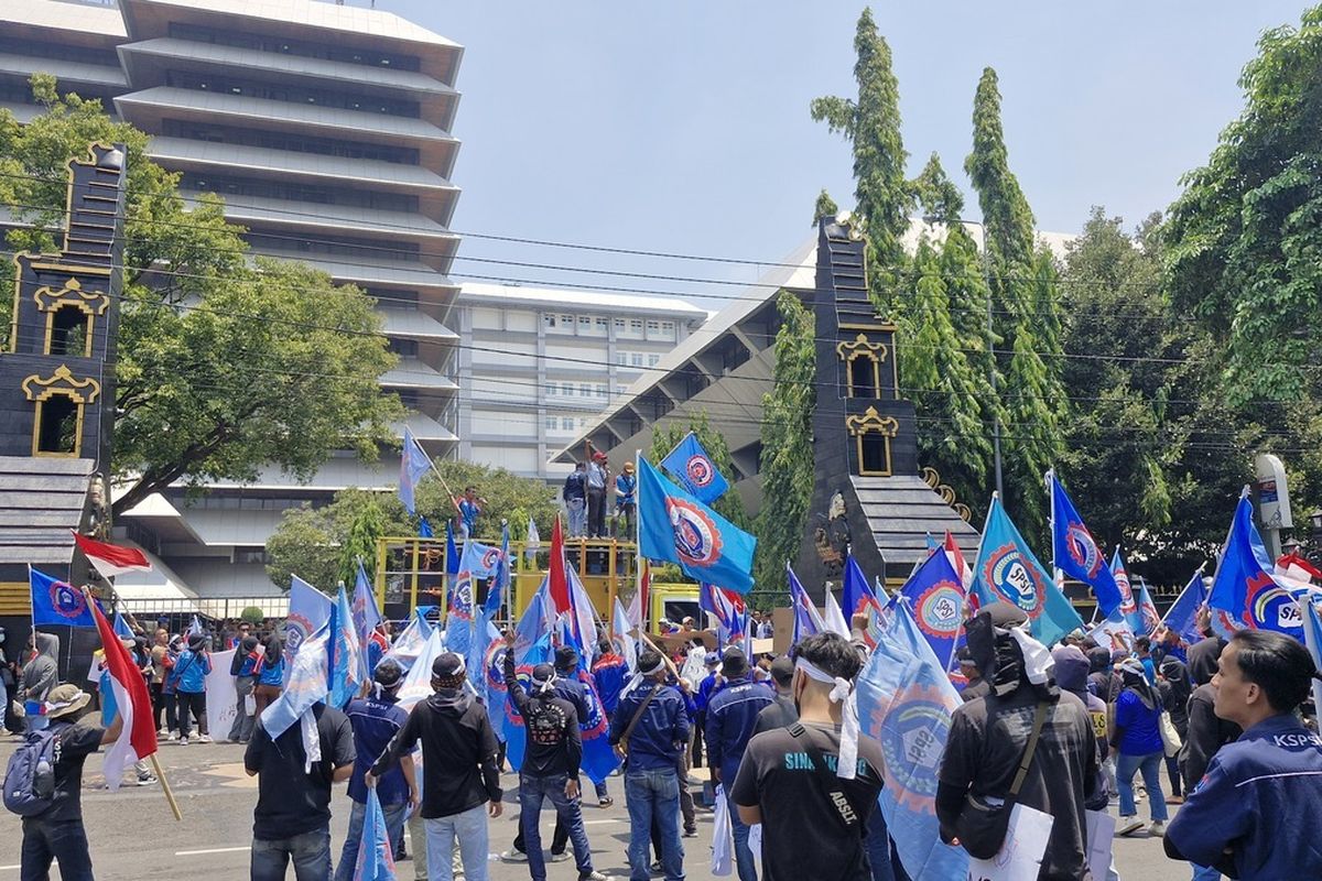 1.600 Eks Karyawan Sritex Diterima di Perusahaan Garmen PT CBS Sukoharjo