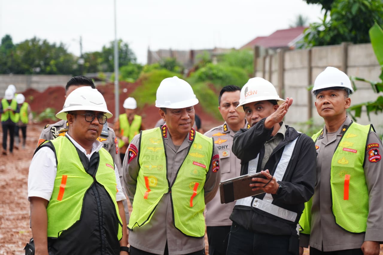 Wakapolri Tinjau Pembangunan SMA Kemala Taruna Bhayangkara, Progres Capai 43 Persen
