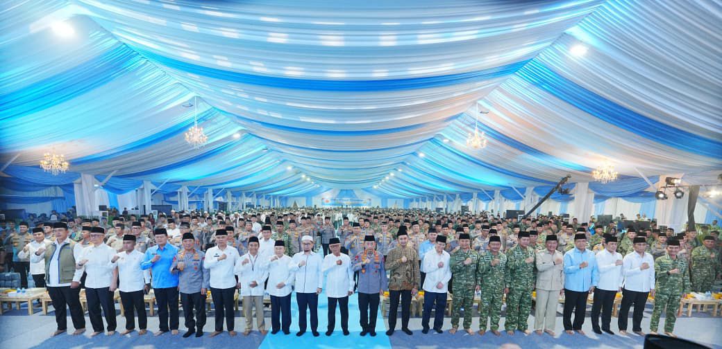 Buka Puasa Bersama TNI-Polri, Kapolri Tegaskan Sukseskan Program Presiden